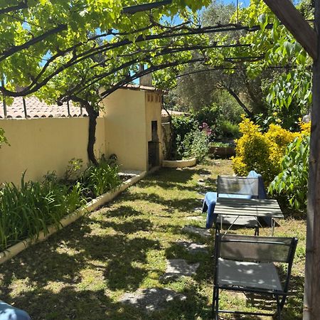 Evasion En Provence Bas De Villa Avec Jardin & Vignes, Soleil & Fraicheur Mirabeau Extérieur photo